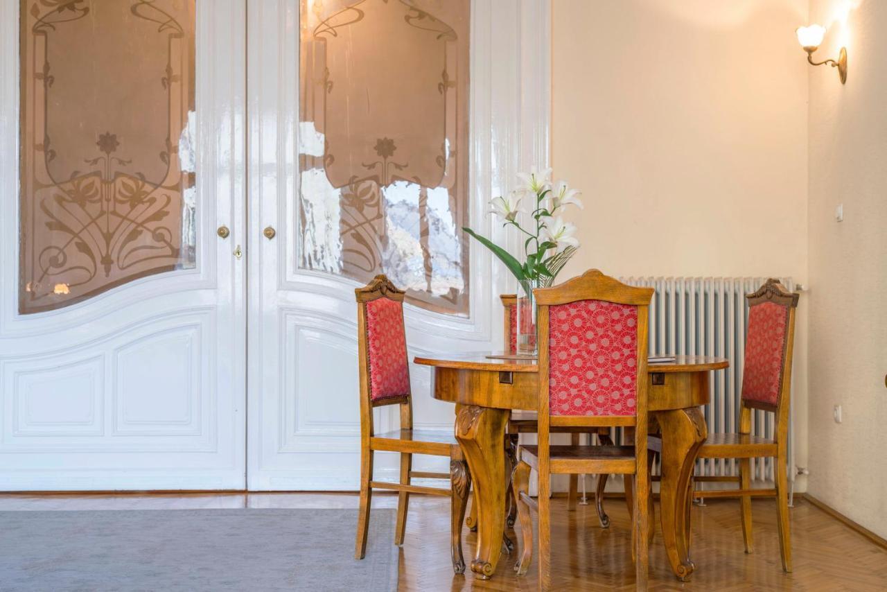 Appartement Stunning Spacious Art Nouveau Apart , Grand Piano Boedapest